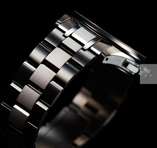 スーパーチタニウム™